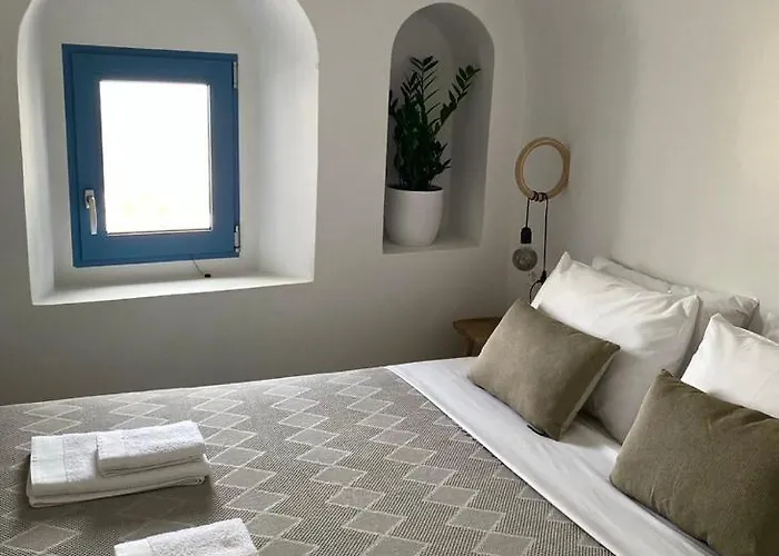 Arco Bianco דירה *