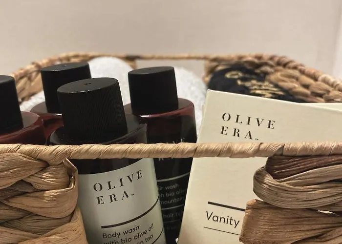 Arco Bianco דירה *