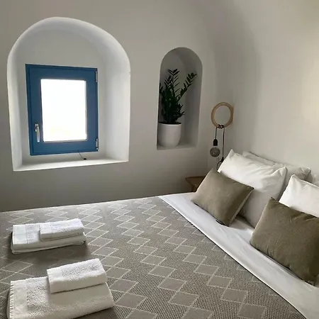 Arco Bianco Apartment *