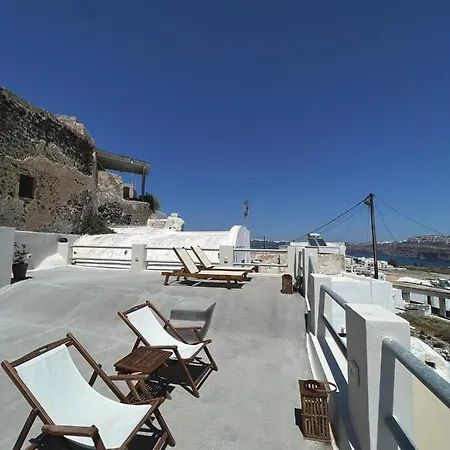 Arco Bianco Apartment Akrotírion