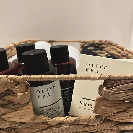 Arco Bianco Apartment *